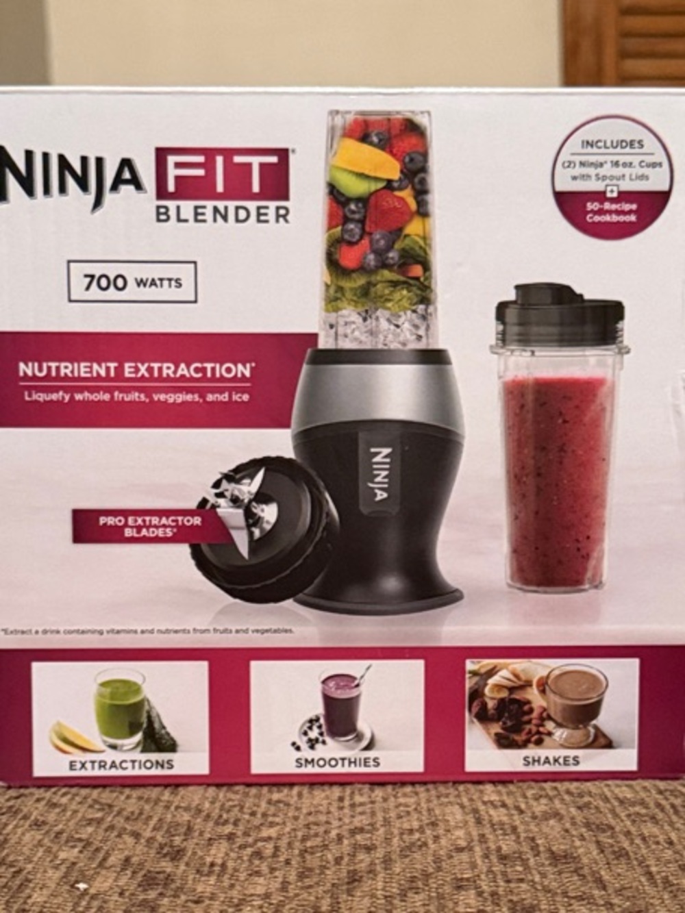 Ninja Blender in Black and Silver with Clear Cups